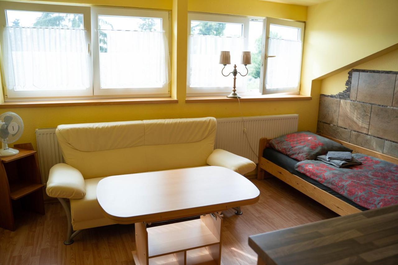 Pension Sxf Schönefeld Екстериор снимка