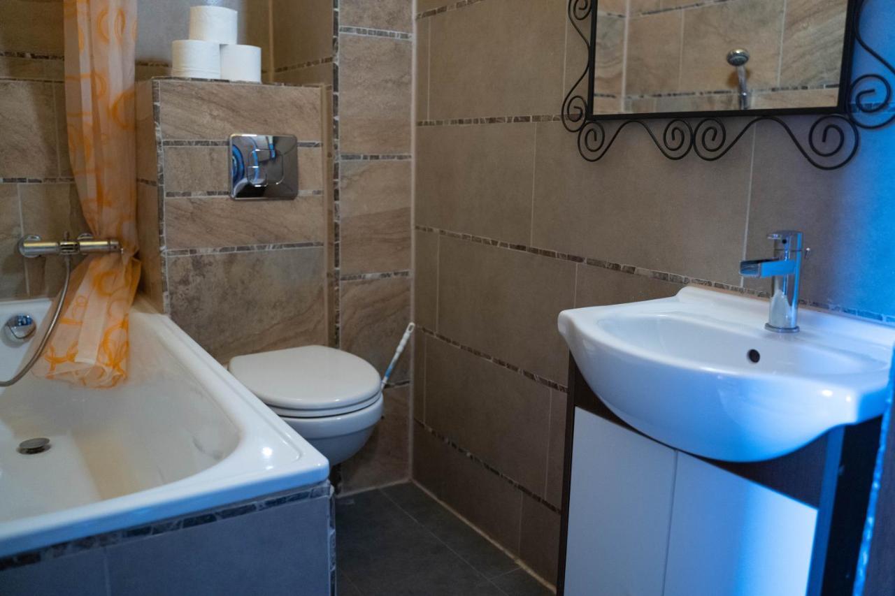 Pension Sxf Schönefeld Екстериор снимка