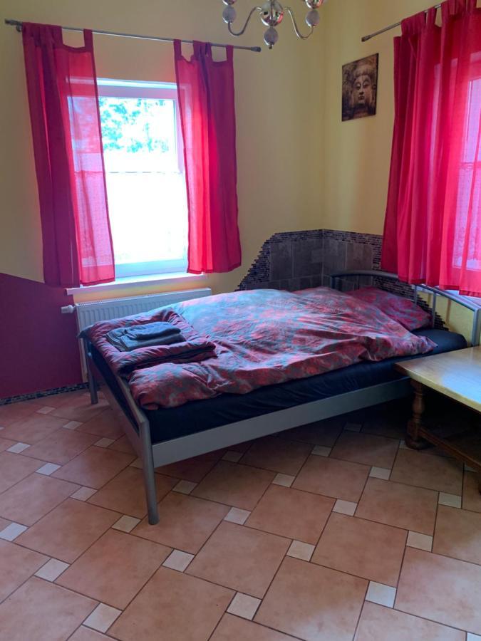 Pension Sxf Schönefeld Екстериор снимка